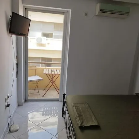 Small Apartment In The Heart Of Piraeus! Notara 43 Zewnętrze zdjęcie